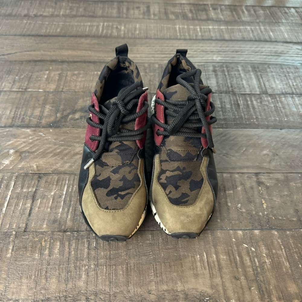 Steve Madden Cliff Sneakers Olive Black Camo Burgundy Size 7.5 CLIF02S1 Shoes